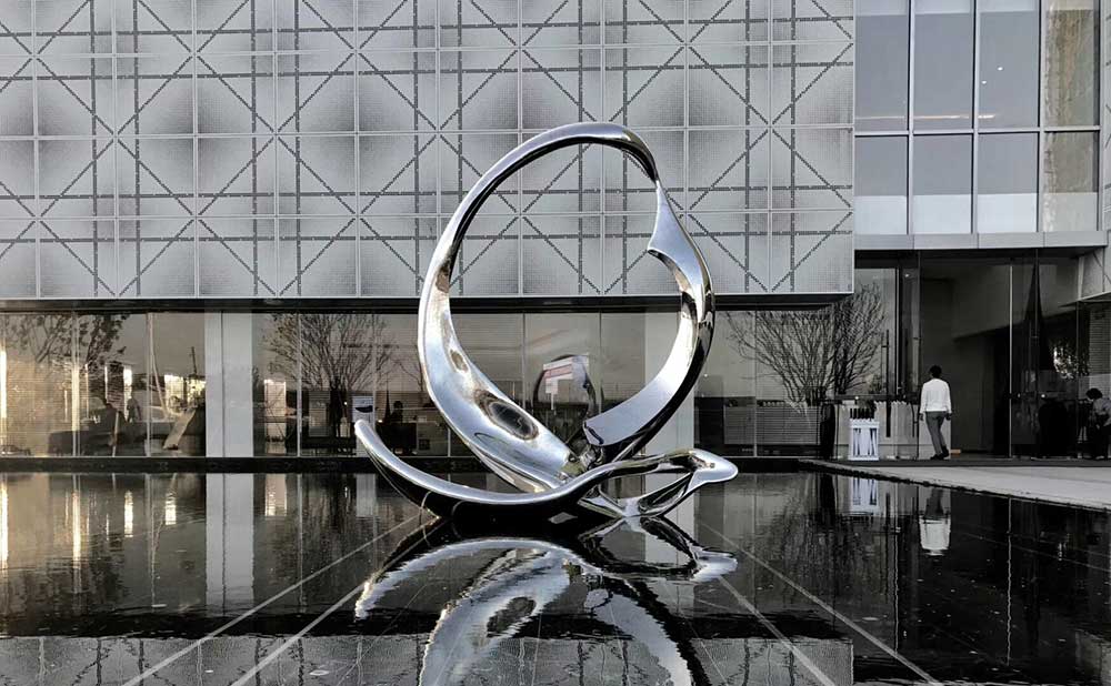 南(nán)湖(hú)酒店(diàn)