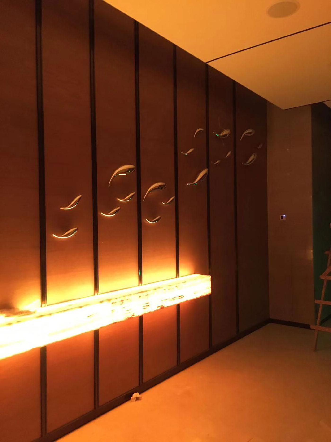 南(nán)湖(hú)酒店(diàn)