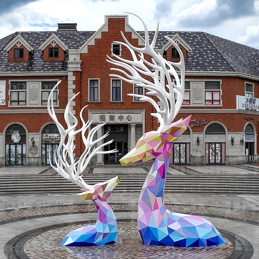 保利·紫山(shān)鹿雕